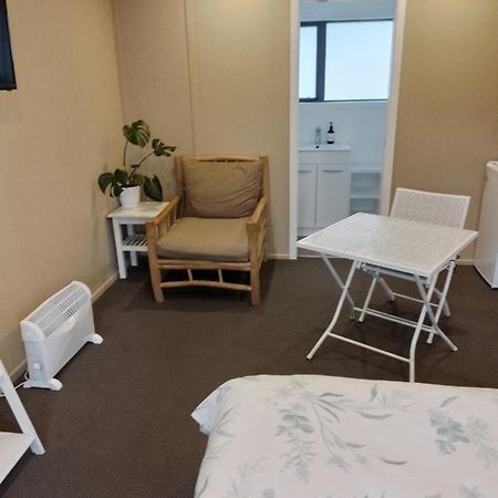 Best Budget Bed And Ensuite - Private Access Close To Beach Waihi Buitenkant foto