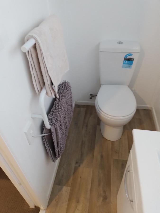 Best Budget Bed And Ensuite - Private Access Close To Beach Waihi Buitenkant foto